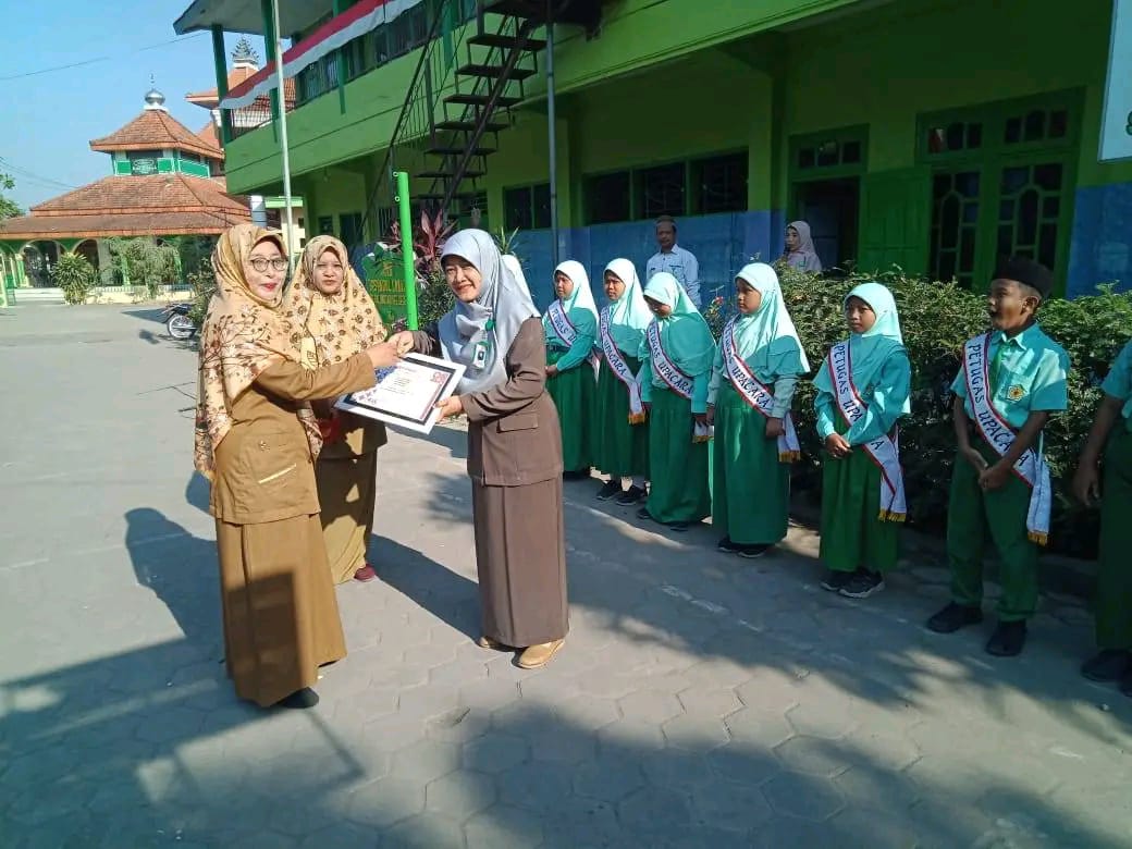 WhatsApp Image 2024-10-17 at 13.20.09 WhatsApp Image 2024-10-17 at 13.20.09